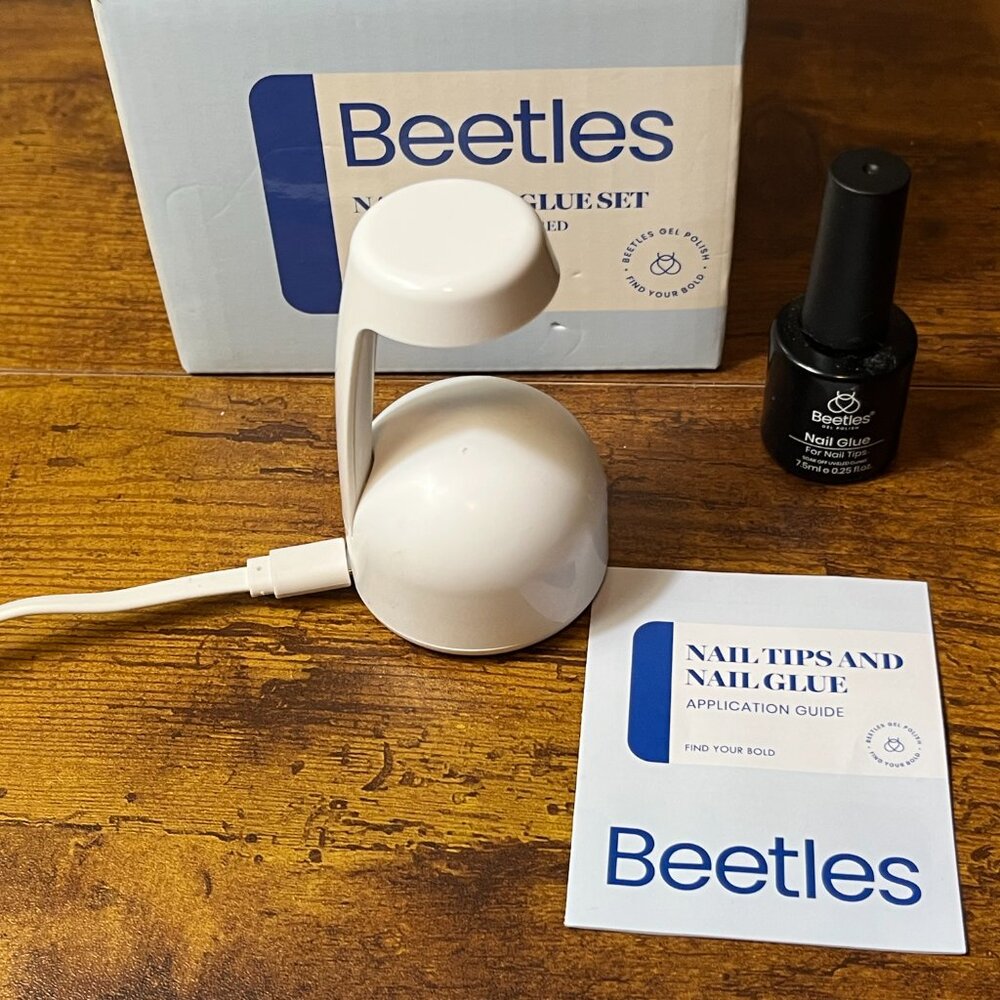 Beetles Nail Tips and Glue Set with Mini UV Lamp for Fast Drying, USB Charger - Picture 5 of 7